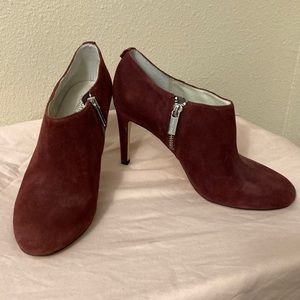 Michael Kors - Ankle Boots - Suede Burgundy Sz 8 1/2